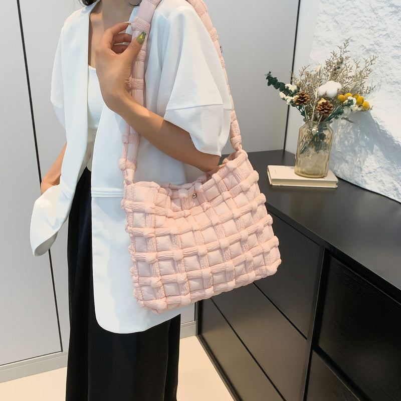 Fashion All - matching Large Capacity Shoulder Bag