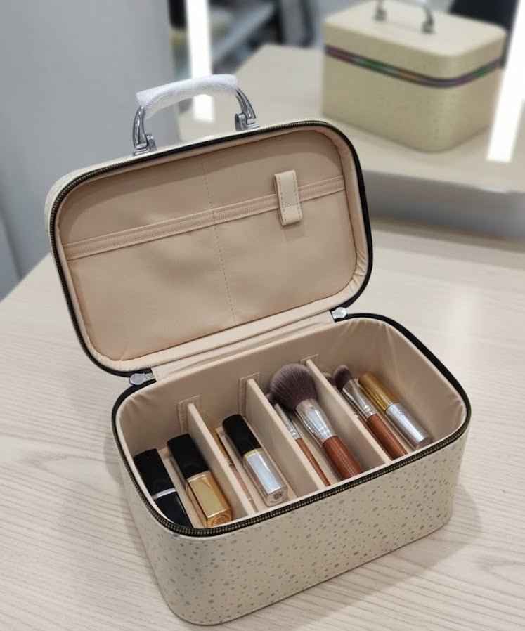 Makeup Organizer Bag with Handle – Portable Cosmetic Storage Travel Bag for Beauty Essentials
